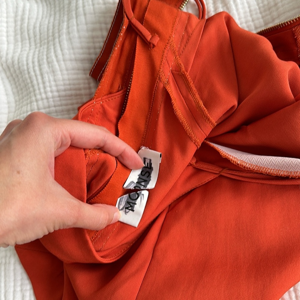 MONSE Asymmetrical Sample Top - Picture 6 of 7
